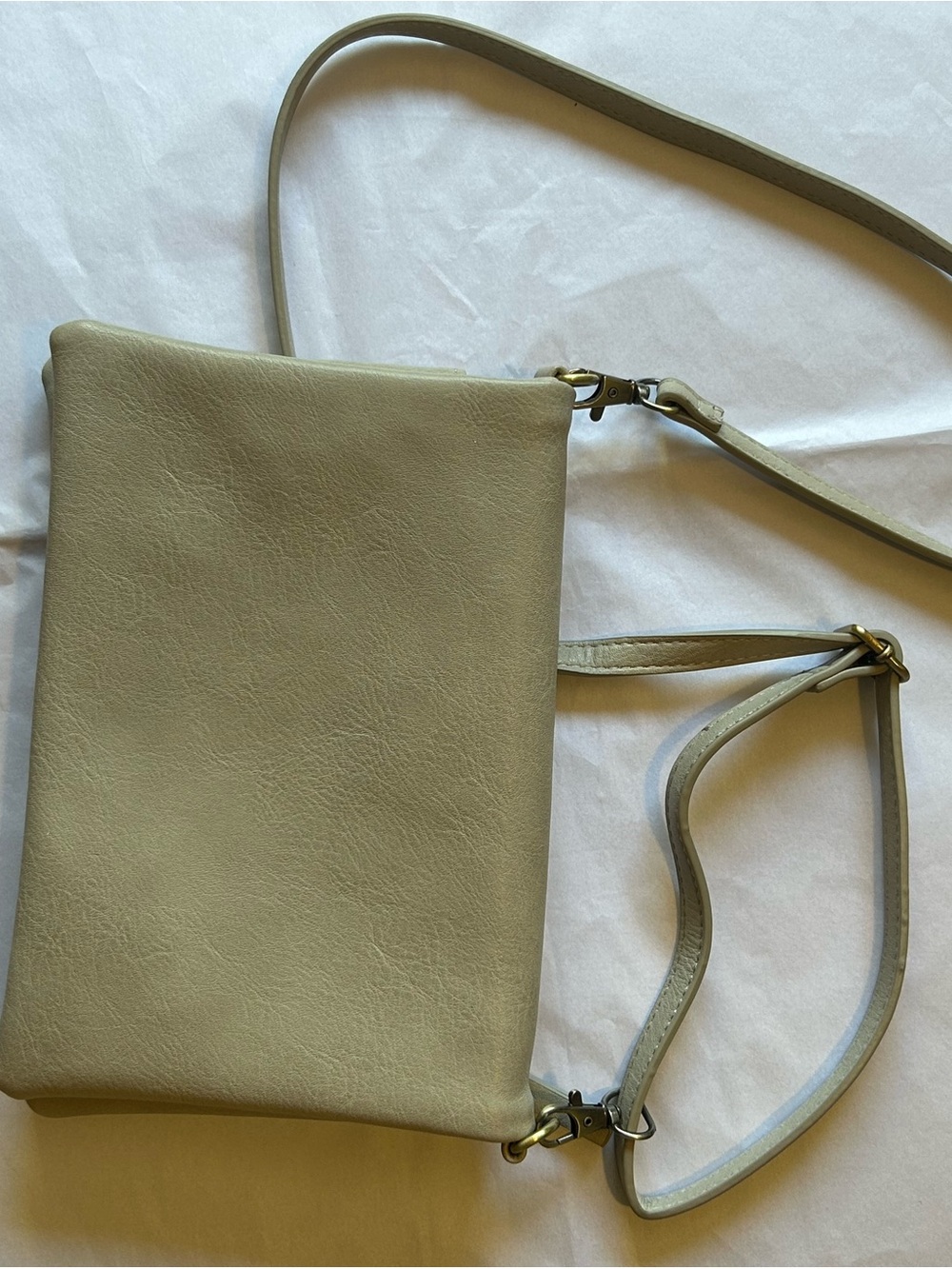 Jen & Co. Riley Triple Compartment Crossbody Wristlet